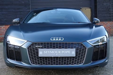 Audi R8 5.2 FSI V10 Plus Coupe S-Tronic Quattro Automatic (Stunning Ultra High Spec Example)