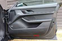 Porsche Taycan Performance Plus 93.4 kWh 4S Automatic 4WD 