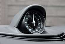 Porsche Taycan Performance Plus 93.4 kWh 4S Automatic 4WD 