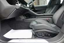 Porsche Taycan Performance Plus 93.4 kWh 4S Automatic 4WD 