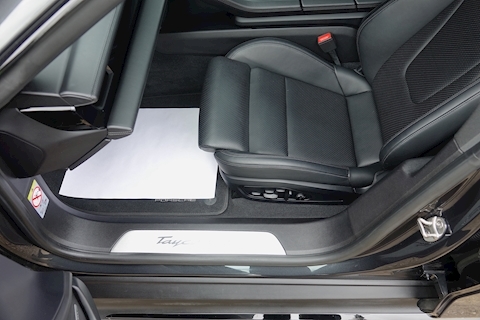 Porsche Taycan Performance Plus 93.4kWh 4S Saloon Automatic 4WD 571 PS (1 Owner, Ultra High Specification, Porsche Warranty)