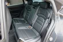 Porsche Taycan Performance Plus 93.4 kWh 4S Automatic 4WD 