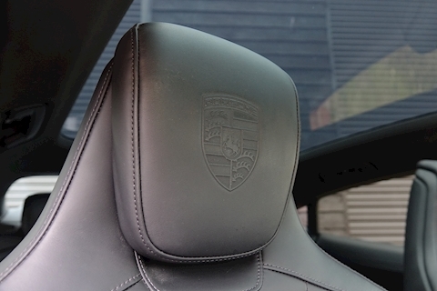 Porsche Taycan Performance Plus 93.4kWh 4S Saloon Automatic 4WD 571 PS (1 Owner, Ultra High Specification, Porsche Warranty)