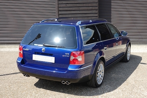 B5.5 4.0 W8 4 Motion Automatic Estate Estate 4000 Automatic Petrol