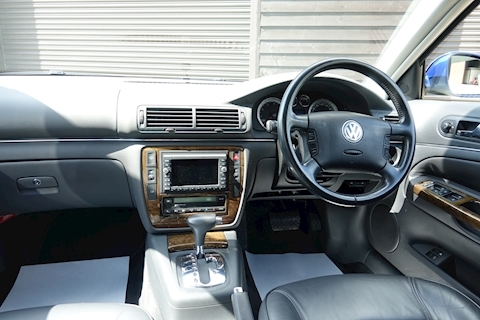 B5.5 4.0 W8 4 Motion Automatic Estate Estate 4000 Automatic Petrol