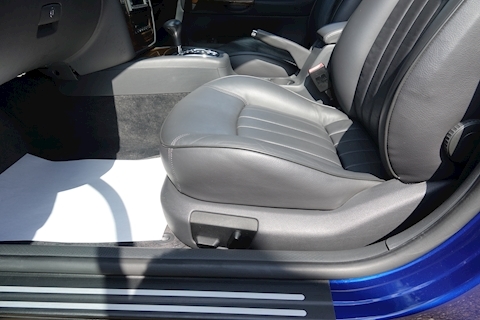 B5.5 4.0 W8 4 Motion Automatic Estate Estate 4000 Automatic Petrol