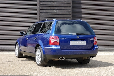 B5.5 4.0 W8 4 Motion Automatic Estate Estate 4000 Automatic Petrol