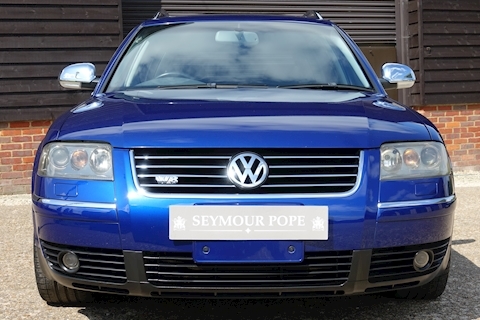 B5.5 4.0 W8 4 Motion Automatic Estate Estate 4000 Automatic Petrol