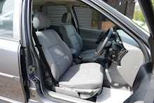 Vauxhall Vectra 2.2 LS 16V Hatchback 5 Door Manual 