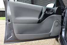 Vauxhall Vectra 2.2 LS 16V Hatchback 5 Door Manual 
