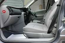 Vauxhall Vectra 2.2 LS 16V Hatchback 5 Door Manual 