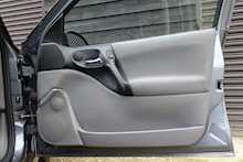 Vauxhall Vectra 2.2 LS 16V Hatchback 5 Door Manual 