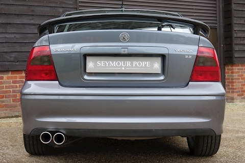 2.2 LS 16V Hatchback 5 Door Manual Hatchback 2200 Manual Petrol