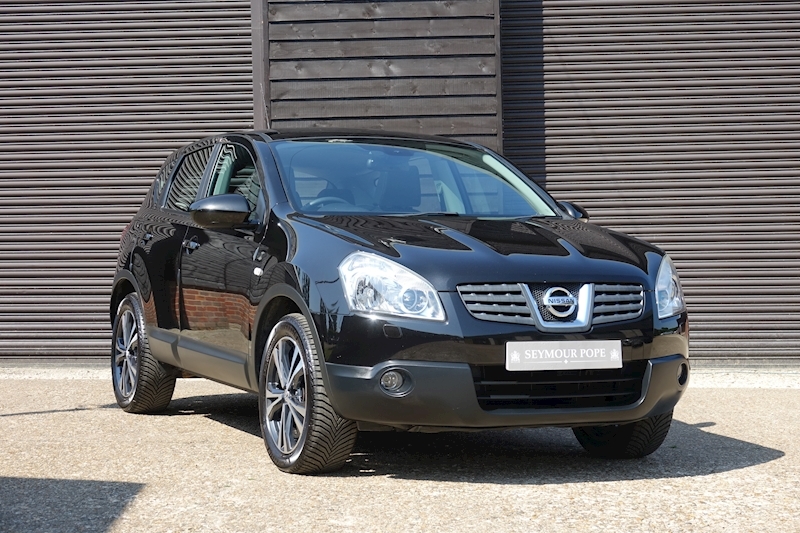 Nissan Qashqai 2.0i Tekna 5dr 4WD Automatic (Beautiful Low Mileage Example)