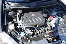 Nissan Qashqai 2.0i Tekna 4WD Automatic 