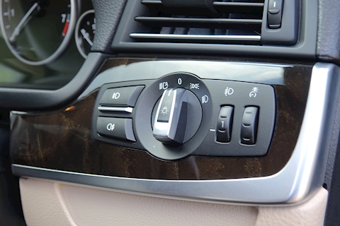 523i SE Automatic Saloon Saloon 3.0 Automatic Petrol