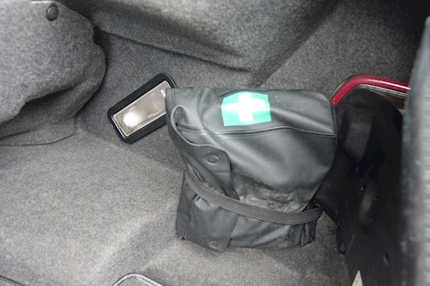 Mercedes Benz A124 E220 Sport-Line Cabriolet Automatic (Stunning Cherished Example)