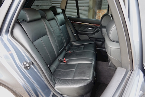528I Touring Estate 2.8 Automatic Petrol