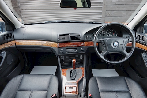 528I Touring Estate 2.8 Automatic Petrol