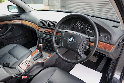 528I Touring Estate 2.8 Automatic Petrol