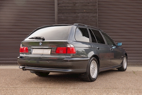 528I Touring Estate 2.8 Automatic Petrol