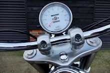 Triumph Bonneville America 