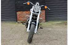 Triumph Bonneville America 