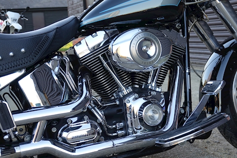 Fat Boy Motor Cyle 1584 Manual Petrol