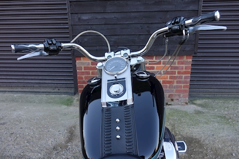 Fat Boy Motor Cyle 1584 Manual Petrol