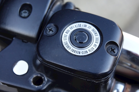 Fat Boy Motor Cyle 1584 Manual Petrol