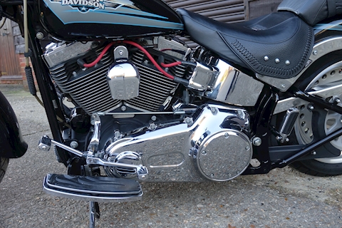 Fat Boy Motor Cyle 1584 Manual Petrol