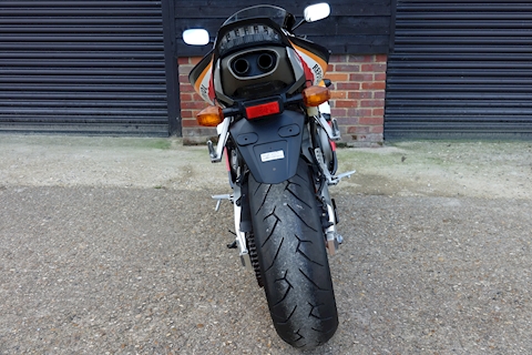 CBR1000RR SC57 MOTOR CYCLE 998 MANUAL PETROL