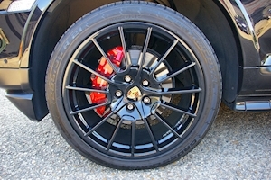 Cayenne 4.8 GTS Tiptronic S 4 Wheel Drive 4.8 5dr Estate Automatic Petrol