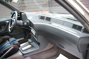 B9 E24 3.5/1 Coupe Automatiic 3500 2dr Coupe Automatic Petrol