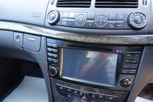 Mercedes-Benz E-Class E320 Avantgarde Estate Automatic 