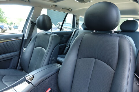 E320 Avantgarde Estate 7 G-Tronic Automatic Estate 3.2 Automatic Petrol