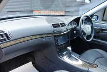 Mercedes-Benz E-Class E320 Avantgarde Estate Automatic 