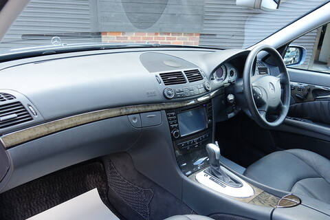 E320 Avantgarde Estate 7 G-Tronic Automatic Estate 3.2 Automatic Petrol