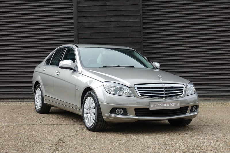 1.8 C200K Elegance Saloon 4dr Petrol Auto Euro 4 (184 ps)