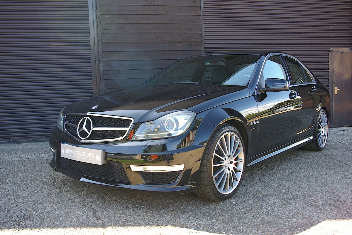 C Class C63 Amg Edition 125 PERFORMANCE PACKAGE 6.2 4dr Saloon Automatic Petrol