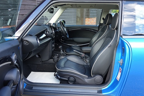 1.6 Cooper S Hatchback 3dr Petrol Steptronic Euro 5 (184 ps)