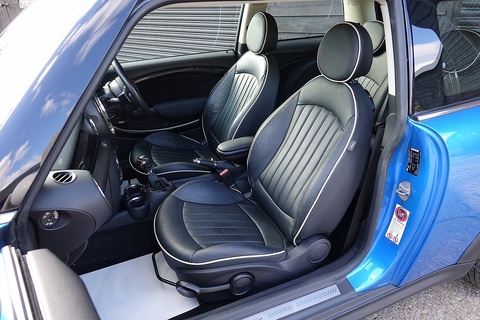 1.6 Cooper S Hatchback 3dr Petrol Steptronic Euro 5 (184 ps)