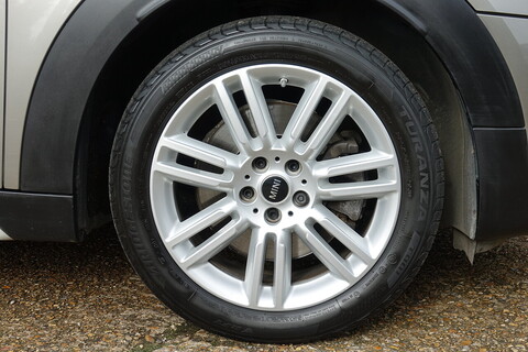 1.5 7.6kWh Cooper SE Auto ALL4 Euro 6  Hatchback 1500 Automatic Petrol Hybrid