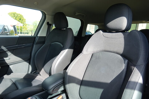 1.5 7.6kWh Cooper SE Auto ALL4 Euro 6  Hatchback 1500 Automatic Petrol Hybrid