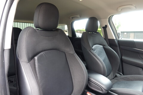 1.5 7.6kWh Cooper SE Auto ALL4 Euro 6  Hatchback 1500 Automatic Petrol Hybrid