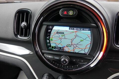 1.5 7.6kWh Cooper SE Auto ALL4 Euro 6  Hatchback 1500 Automatic Petrol Hybrid