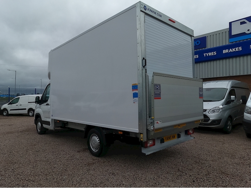 Maxus Deliver 9 Luton Tail Lift Base LWB - N1307