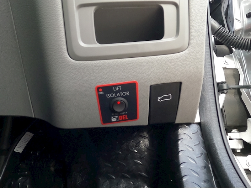 Maxus Deliver 9 Base Lwb Curtainside Tail Lift - N1362