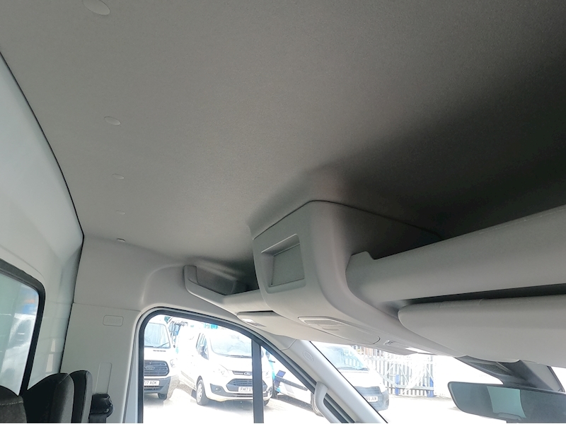 Maxus Deliver 9 Luton Tail Lift Lux LWB - N1759