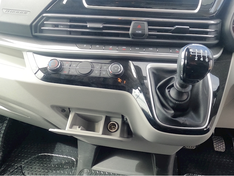 Maxus Deliver 9 Luton Tail Lift Lux LWB - N1759